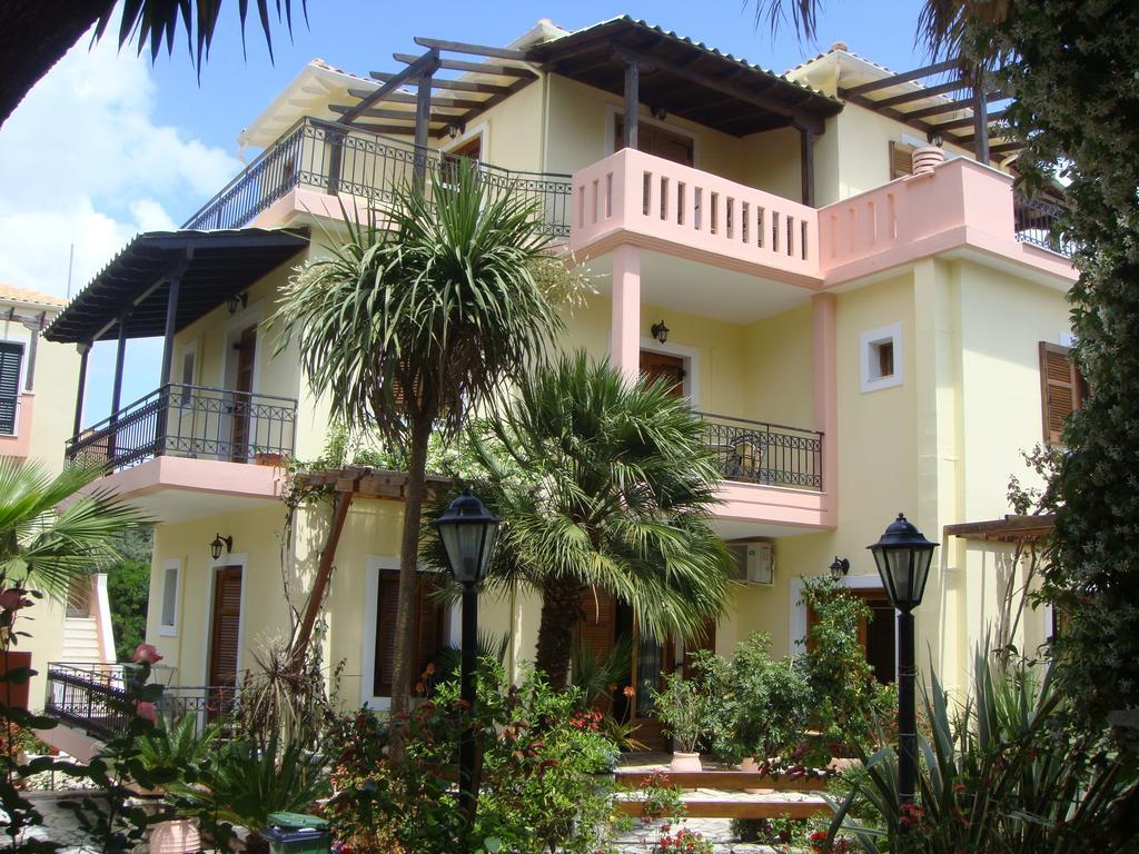 Philippos Hotel Apartments Nikiána Kültér fotó
